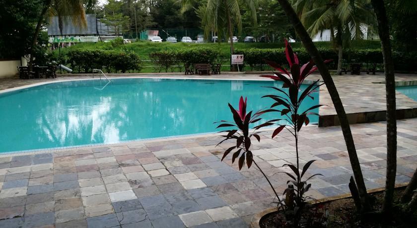Pinang Beach Apartment @ Bayu Emas Batu Feringgi Exteriér fotografie